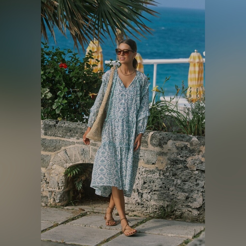 Tuckernuck Beach Medallion Caftan Long Sleeve Ruffle Dusty Blue Size Large